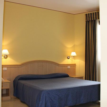 Yacht Marina Hotel Pantelleria Exterior photo